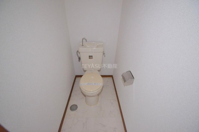 広島市西区草津東１丁目の賃貸マンションのトイレ