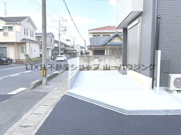 【駐車場】 | 三橋１丁目ドリームハウス | 敷地内駐車場