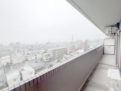【バルコニー】 | サングリートハイツ