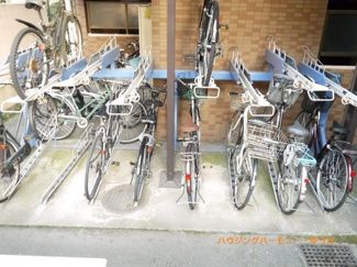 【その他共用部分】 | 敷地内に、専用駐輪場有ります