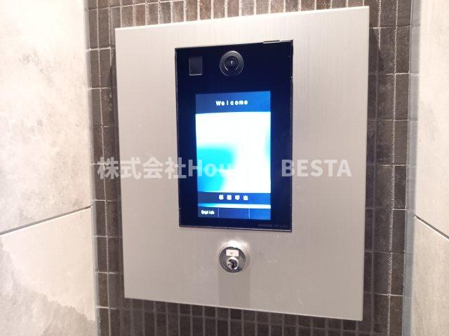 ファーストフィオーレ神戸ハーバーランドのエントランス