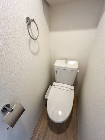 セレニテ阿波座ミラクのトイレ