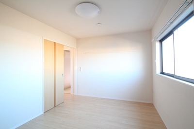 【寝室】 | アルページュ | 使い勝手のいい寝室です