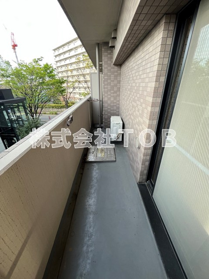 【バルコニー】 | ルーブル上北沢 | 同間取り反転タイプの写真です