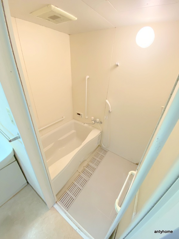 インディペンデンスハイツ　仲介手数料無料の浴室