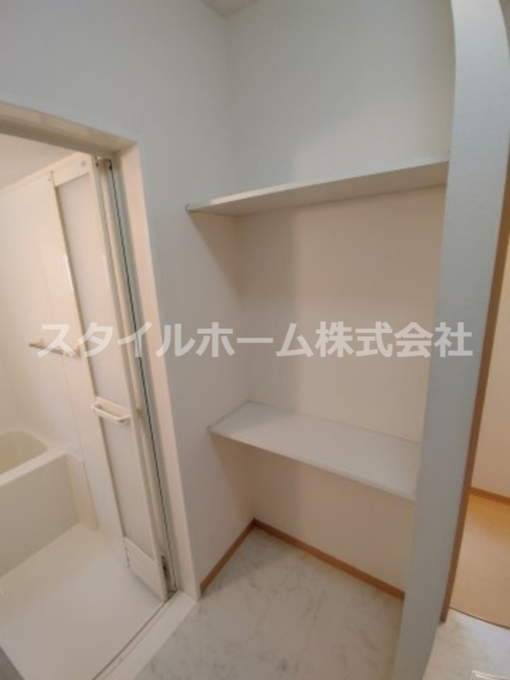 ウィルモア宮下の収納|洗面所棚です