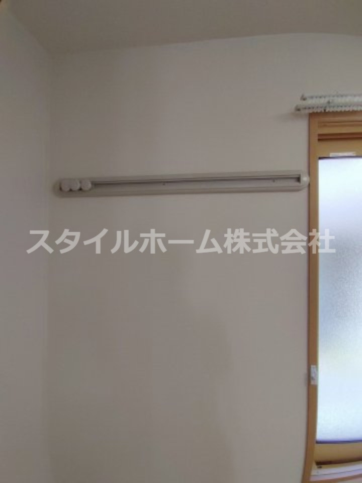 ウィルモア宮下の設備|ハンガー掛けです。