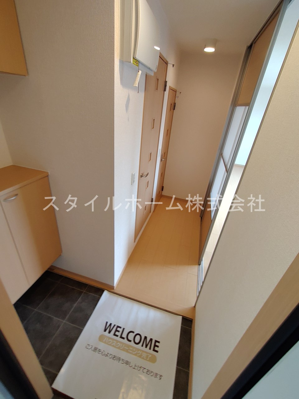 ウィルモア東山の玄関