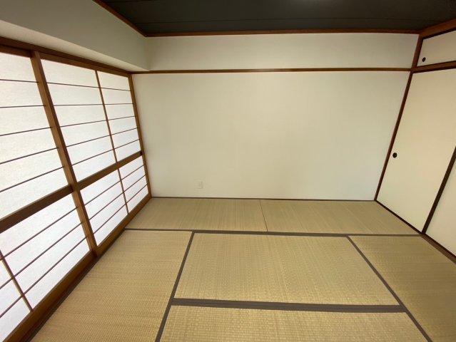 豊栄ハイツの和室|急な来客や小さいお子様のお昼寝部屋にもピッタリです！