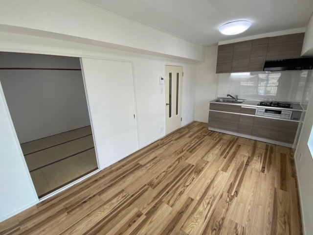 豊栄ハイツの居間・リビング|ご家族みんながゆったりくつろげるリビング空間☆