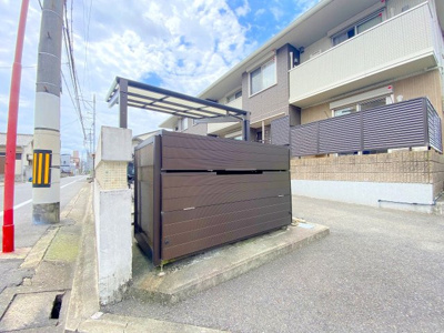 【その他共用部分】 | ラ・カーサ・ベン | 敷地内にゴミ置き場あります。