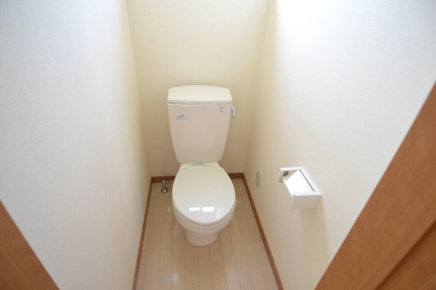 【トイレ】 | フレンズハウス東大沼ⅡＥ | 窓有り