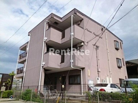 メゾンロイヤルコートのバルコニー