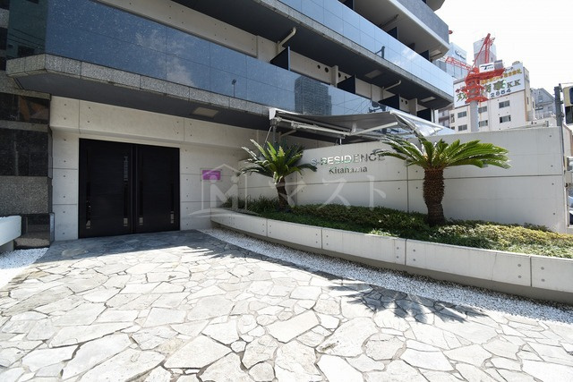 エスレジデンス北浜のエントランス