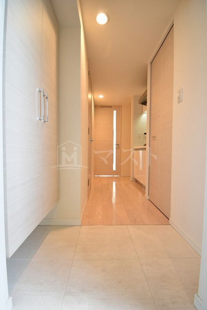 エスレジデンス北浜の玄関