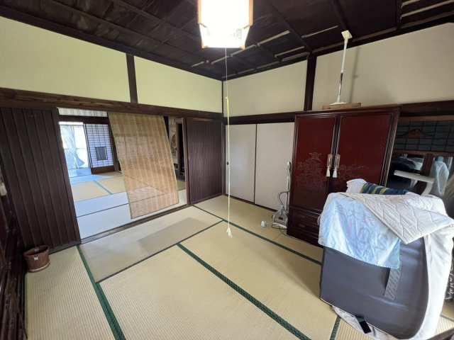 鏡町鏡中古戸建ての和室