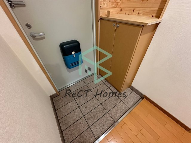 姫路市飯田２丁目の賃貸マンションの玄関