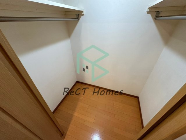 姫路市飯田２丁目の賃貸マンションの収納