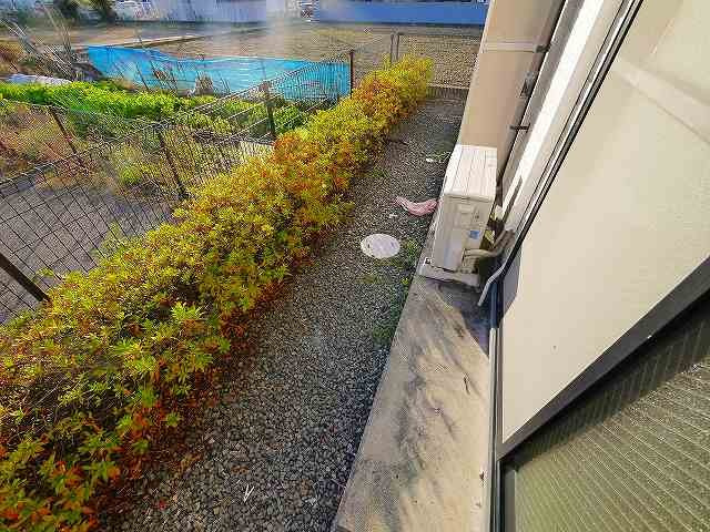 レオパレス千原Ⅱのバルコニー|こちらで洗濯物が干せます。