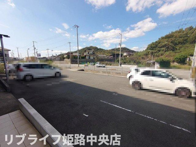 【駐車場】 | フランディルオーラ