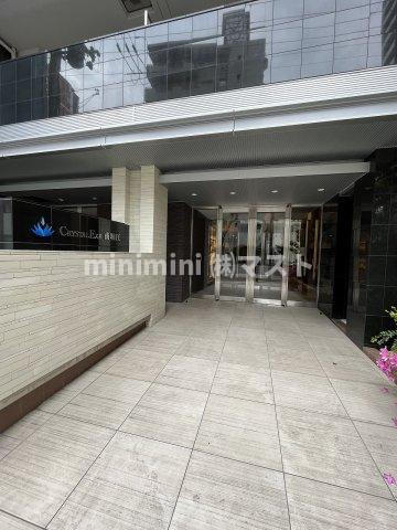 クリスタルエグゼ南堀江のエントランス