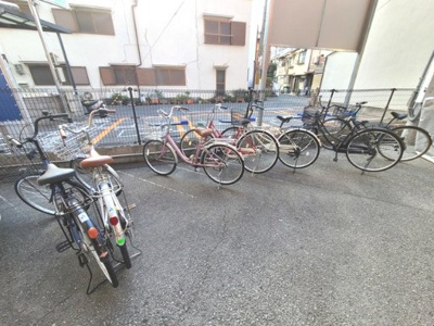 【その他共用部分】 | Ｈ・Ｒ下新庄 | 駐輪場です