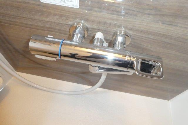 INBORUの浴室|サーモスタッド付き水栓