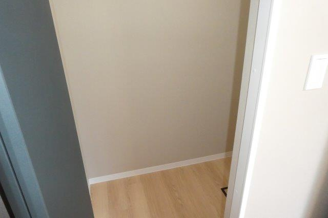 INBORUの収納|ウォークインクローゼット