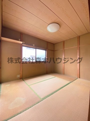 【和室】 | 　雲川向井田貸家 | 和室ならではの温かな和の空間で寛ぎの時間を過ごせます
2階