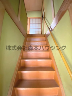 【内装】 | 　雲川向井田貸家 | 室内階段部分です