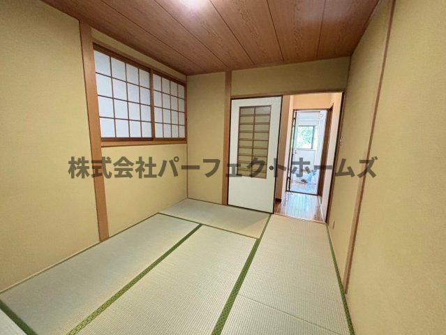 藤阪元町3丁目戸建　賃貸の和室