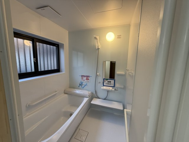 箱田町中古住宅1265-4の浴室|1坪タイプバス！