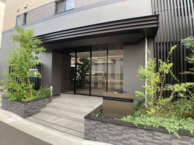 【エントランス】 | ＲＹＯＧＯＫＵ　ＳＴＡＴＩＯＮ　ＲＥＳＩＤＥＮＣＥ