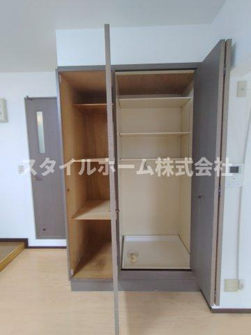 アーバンハイムINAの収納