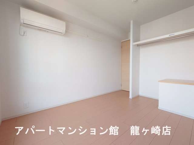 ティアラ　プリンスの寝室
