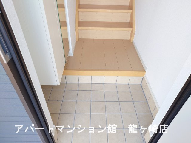 ティアラ　プリンスの玄関
