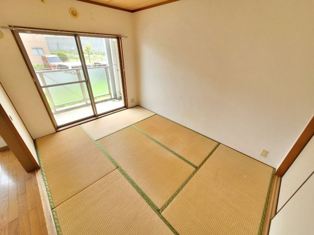 タモンズハートビレッジB棟【キャッシュバック対象物件】の和室
