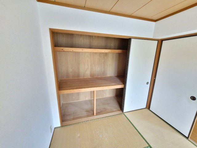 タモンズハートビレッジB棟【キャッシュバック対象物件】の収納