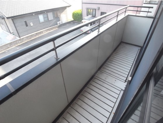 サンフレンズ【10,000円キャッシュバック対象物件】のバルコニー