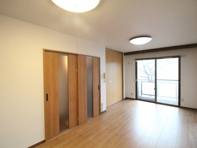 【内装】 | リバティ三宮