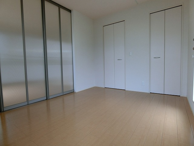 ペルルⅡの居間・リビング