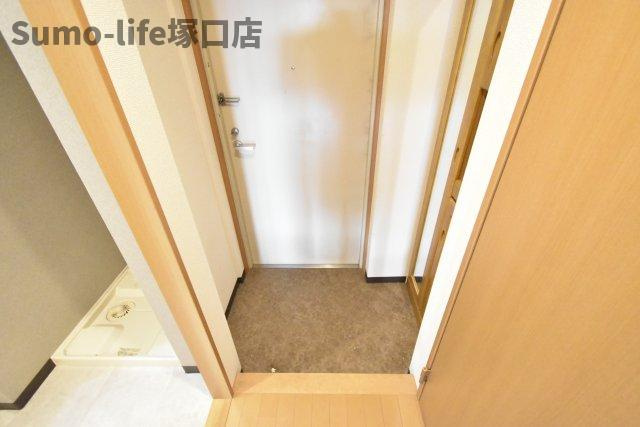 メルベーユ立花の玄関