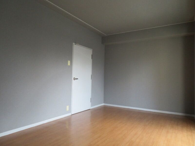 【居間・リビング】 | 丸一ビル 