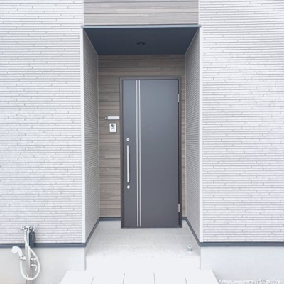 【玄関】 | フォーリア