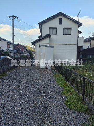 ６３４０３　岐阜市粟野西５丁目中古戸建ての外観
