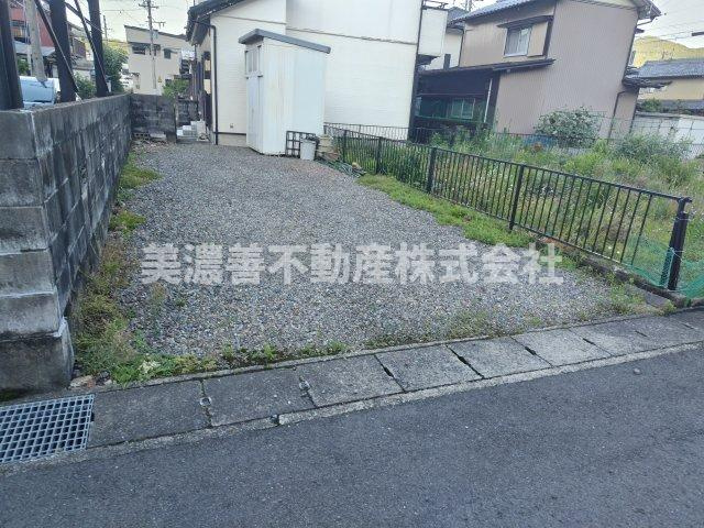 ６３４０３　岐阜市粟野西５丁目中古戸建ての外観