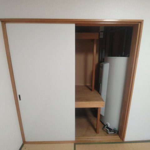 酒巻ハイツ２号棟の収納