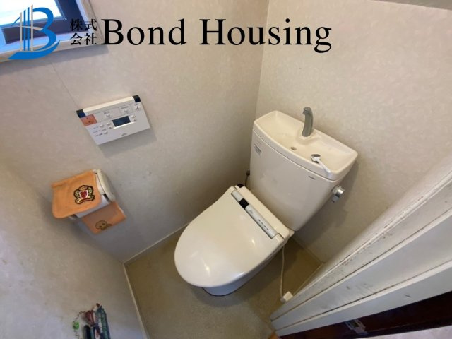 室内リフォ歴有　室内綺麗　大久保町大窪　中古戸建のトイレ