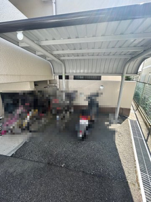 【その他共用部分】 | スカイハイツ | 駐輪場
