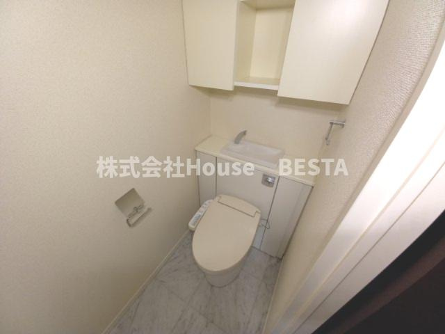 プレジール三ノ宮のトイレ